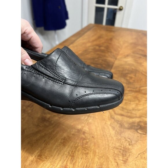 Clark's Unstructured Women’s 7 M Black Leather Double Gored Slip On Loafers - Picture 7 of 9